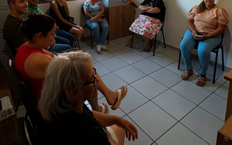 Foi realizada uma reunião com a Secretaria de Desenvolvimento Econômico (Sala do Empreendedor), Secretaria de Agricultur